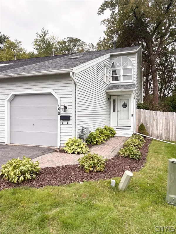 140 Memphis Street, Liverpool, NY 13088