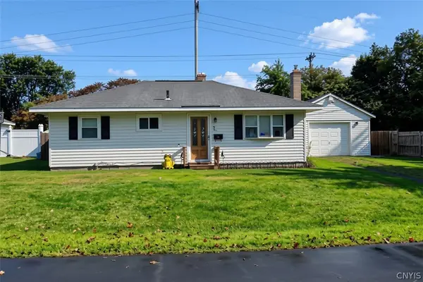 7 Cone Circle, New Hartford, NY 13413