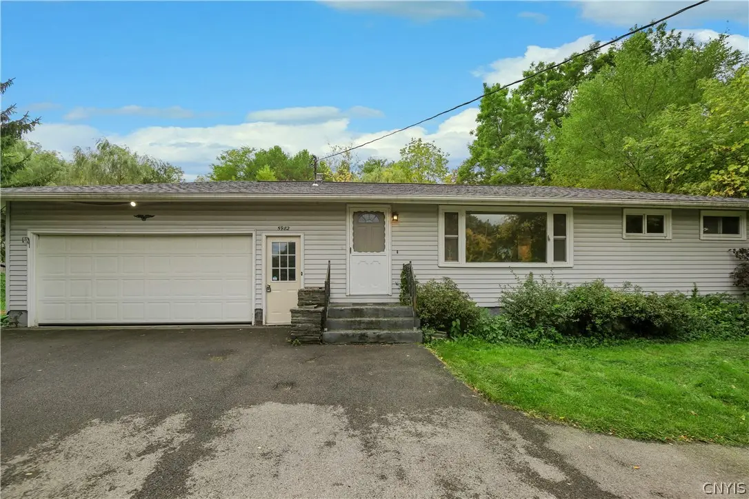 5982 Sewickley Drive, Jamesville, NY 13078 - #1