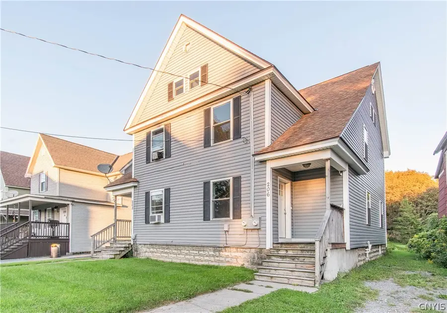 206 N Pleasant Street, Watertown, NY 13601 - #3