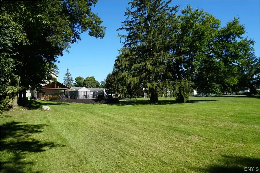 4430 S Onondaga Rd, Nedrow, NY 13120 - #2