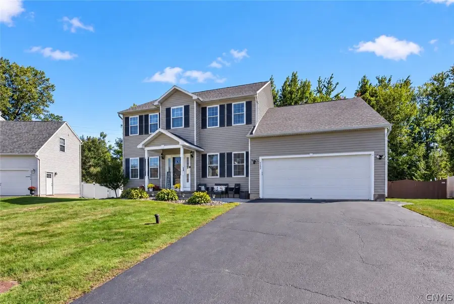 7252 Moss Creek Circle, Liverpool, NY 13090 - #2