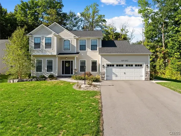 193 Giddings Trail, Baldwinsville, NY 13027