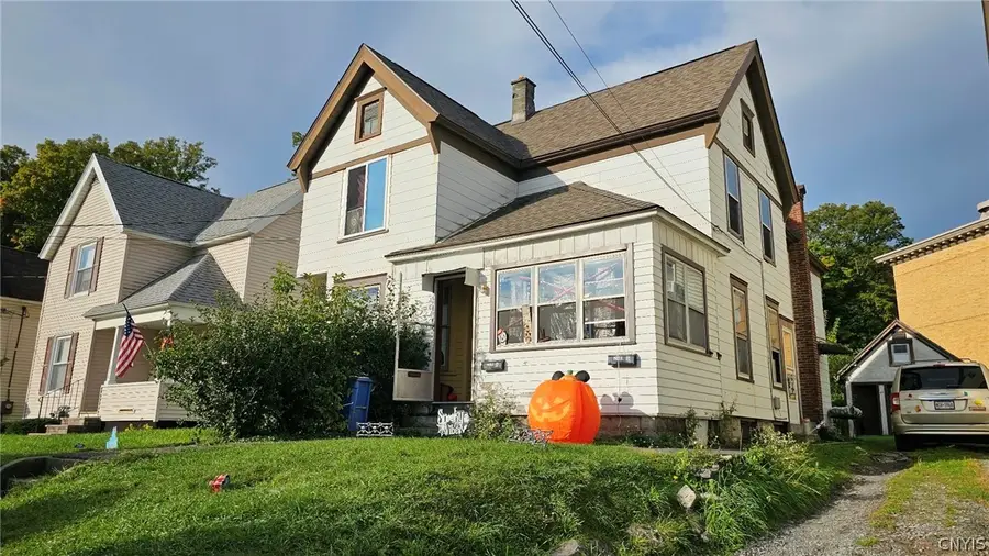 208 Freeman Avenue, Syracuse, NY 13209 - #2