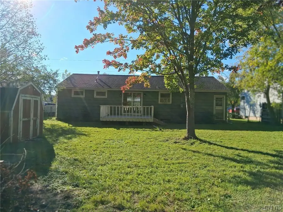 131 Florida Road S, Mattydale, NY 13211 - #3