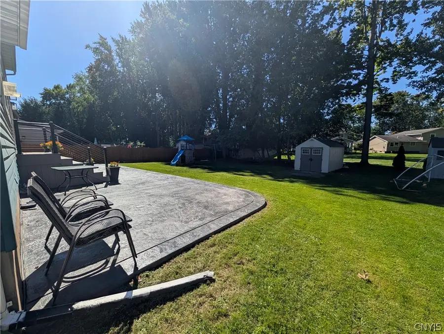 8009 Ginger Road, Liverpool, NY 13090 - #3