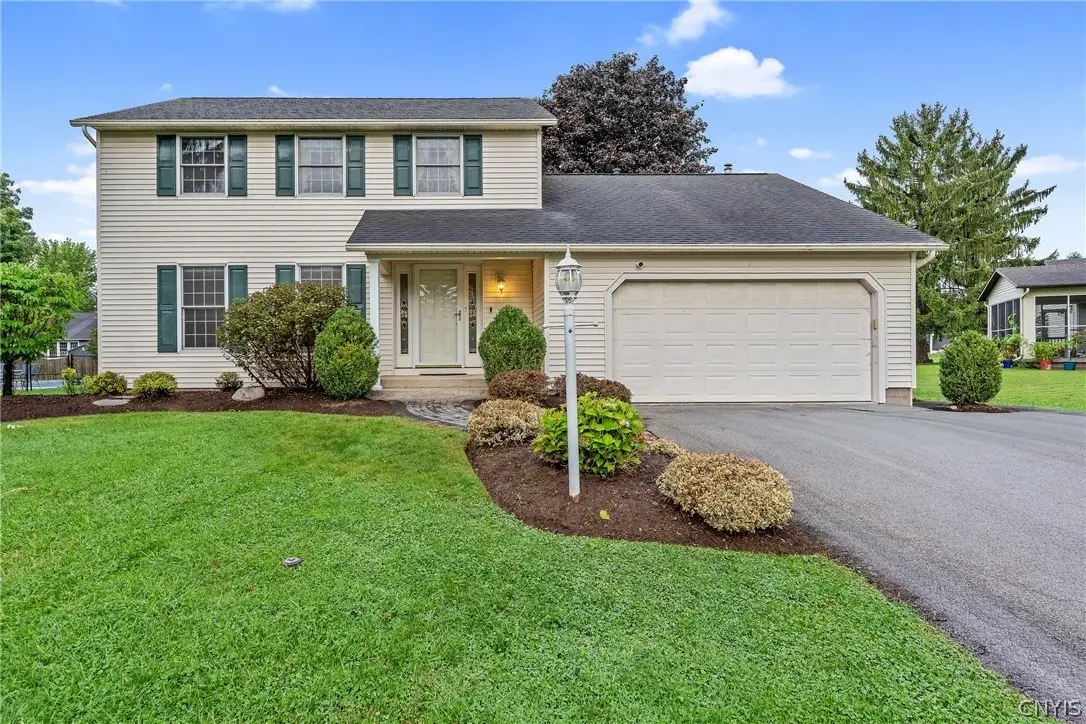 4105 Buttonwood Trail, Liverpool, NY 13090 - #1