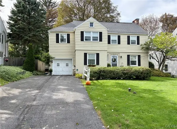 216 Haddonfield Drive, DeWitt, NY 13214