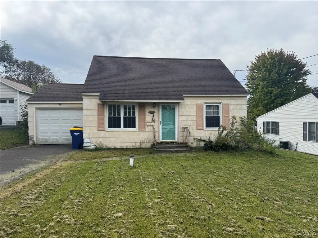 102 Clearview Drive, Syracuse, NY 13219 - #1