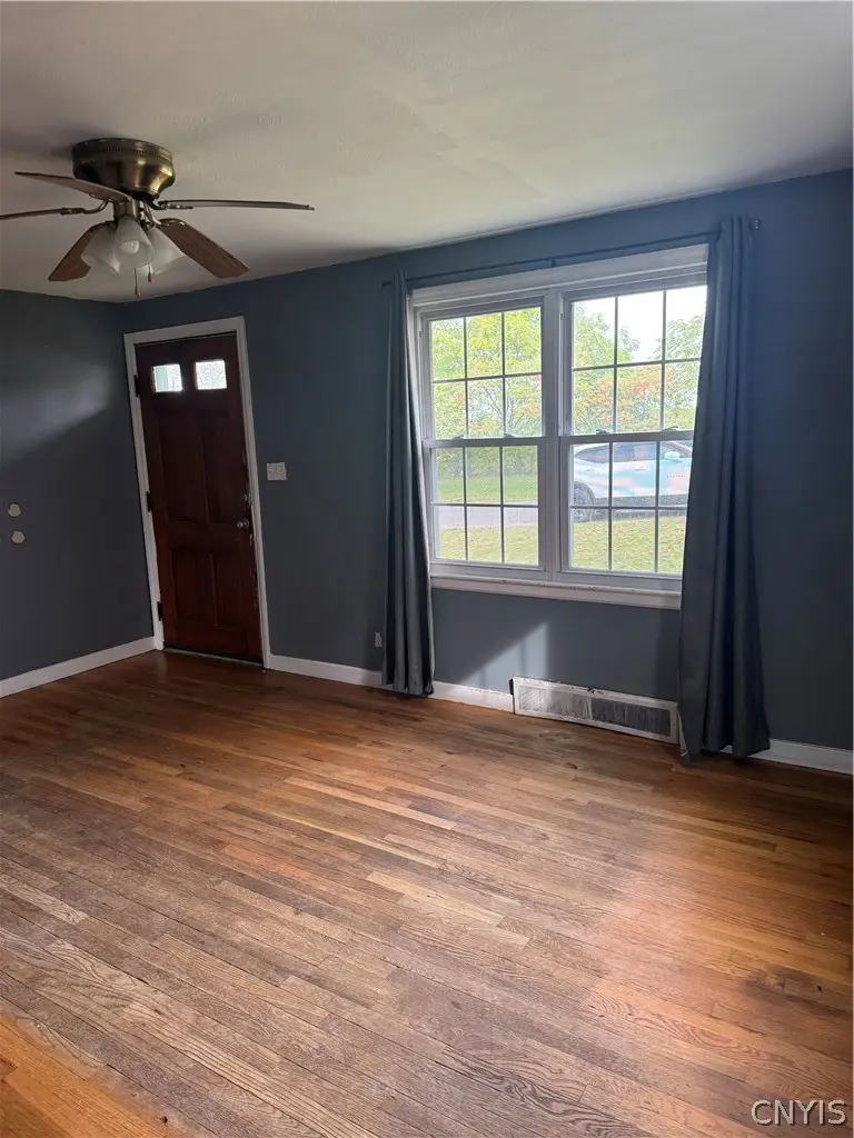 102 Clearview Drive, Syracuse, NY 13219 - #3