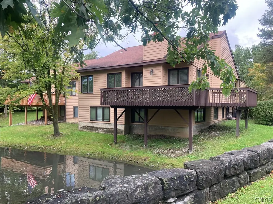 4 Daybreak Lane, Syracuse, NY 13210 - #3