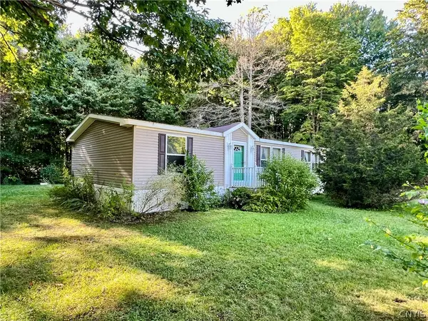 507 County Route 29, Oswego, NY 13126
