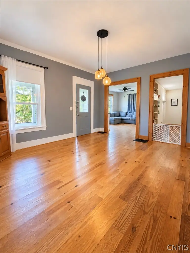 16 Havens Avenue, Auburn, NY 13021 - #3