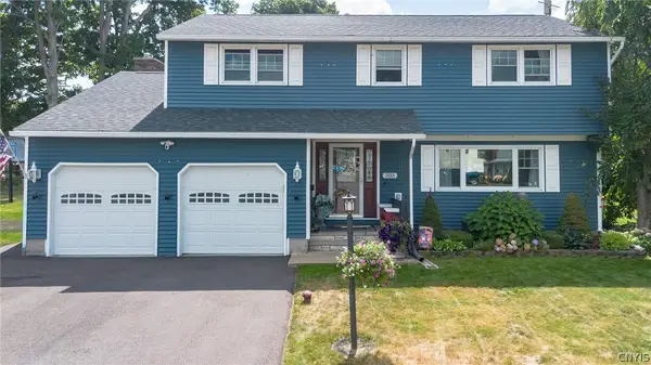 203 Riverdale Road, Liverpool, NY 13090