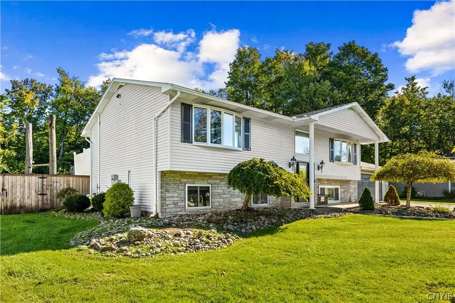 24 Chateau Drive, Whitesboro, NY 13492 - #3