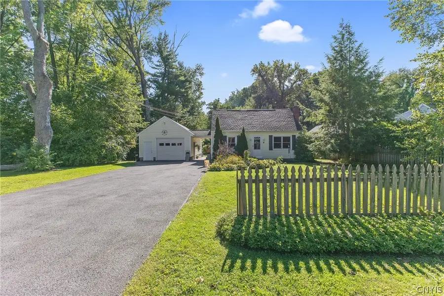 7512 Elmcrest Road, Liverpool, NY 13090 - #3