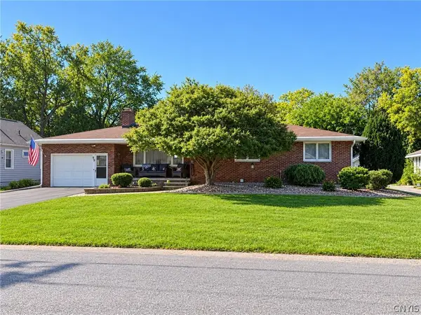 199 Beechwood Avenue, Liverpool, NY 13088