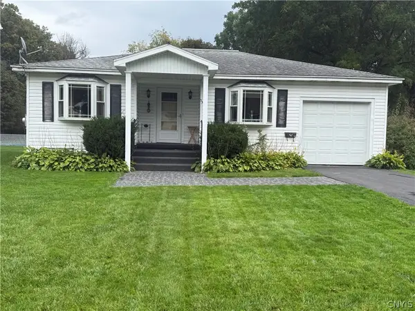 33 Burr Avenue, New York Mills, NY 13417
