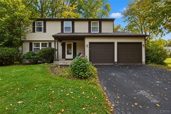 8086 Princess Path, Liverpool, NY 13090