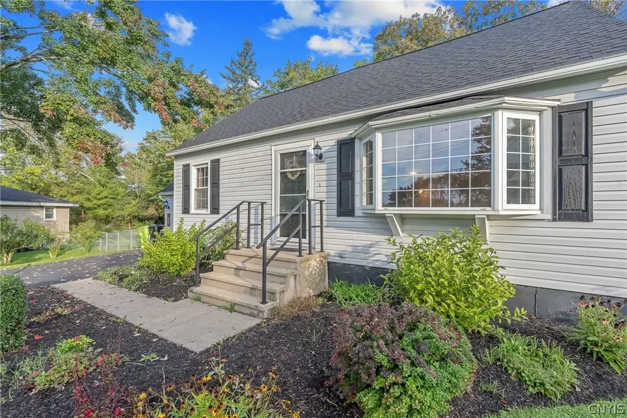 144 W Dauenhauer Street, East Syracuse, NY 13057 - #3
