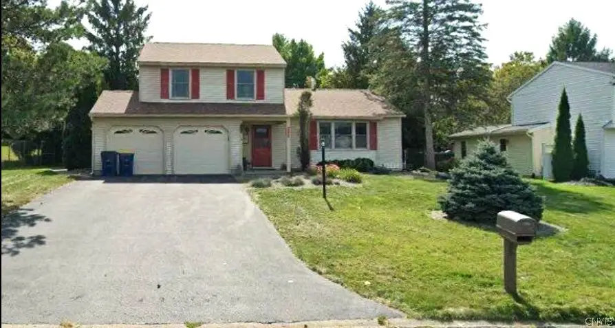 205 Woodmont Drive, Camillus, NY 13031 - #1