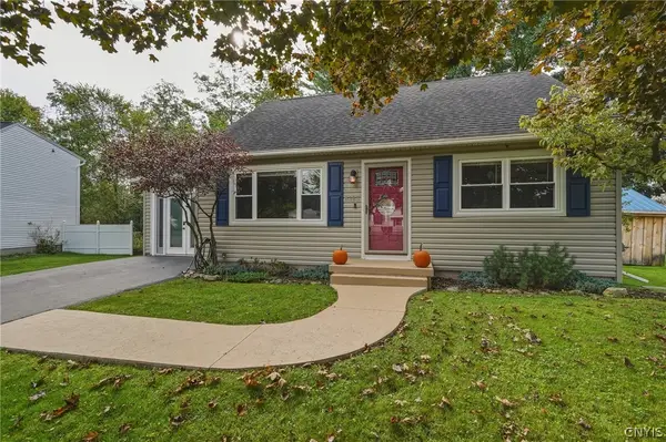 8385 Zenith Drive, Baldwinsville, NY 13027