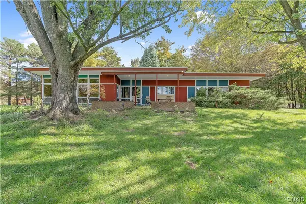 5111 Brockway Lane, Fayetteville, NY 13066