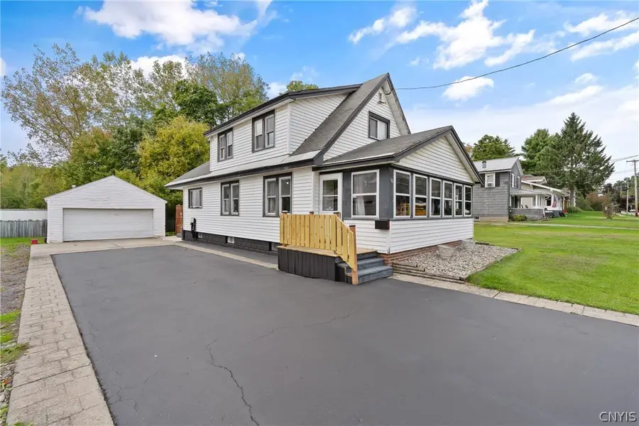 96 Syracuse Street, Baldwinsville, NY 13027 - #2