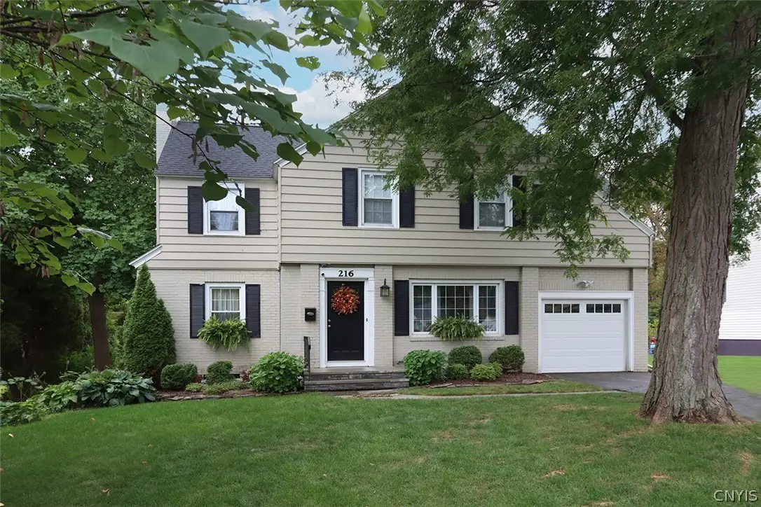 216 Pelham Road, Syracuse, NY 13214 - #1
