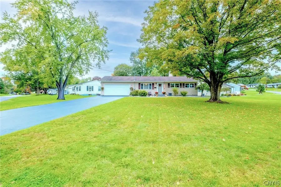 29 Cedarbrook Crescent, Whitesboro, NY 13492 - #2