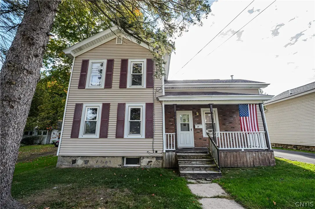 17 Division Street, Baldwinsville, NY 13027 - #1