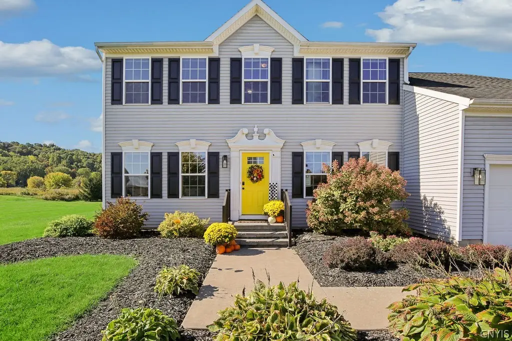 5817 Strawmount Trail, Chittenango, NY 13037 - #1