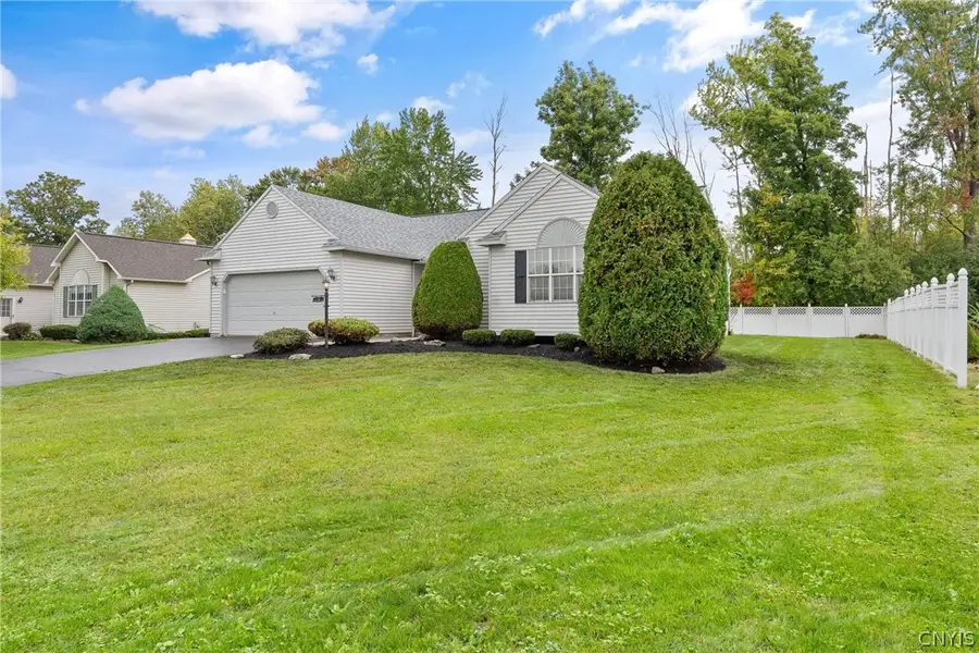 6147 Palm Summit Circle, Cicero, NY 13039 - #2