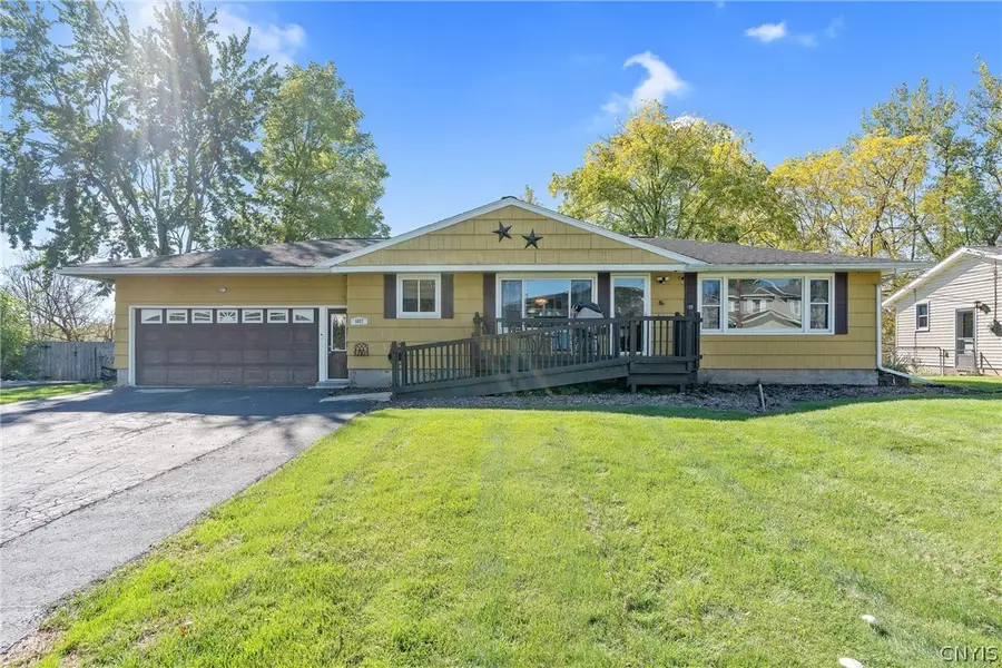 5657 Stevens Drive, Cicero, NY 13039 - #2