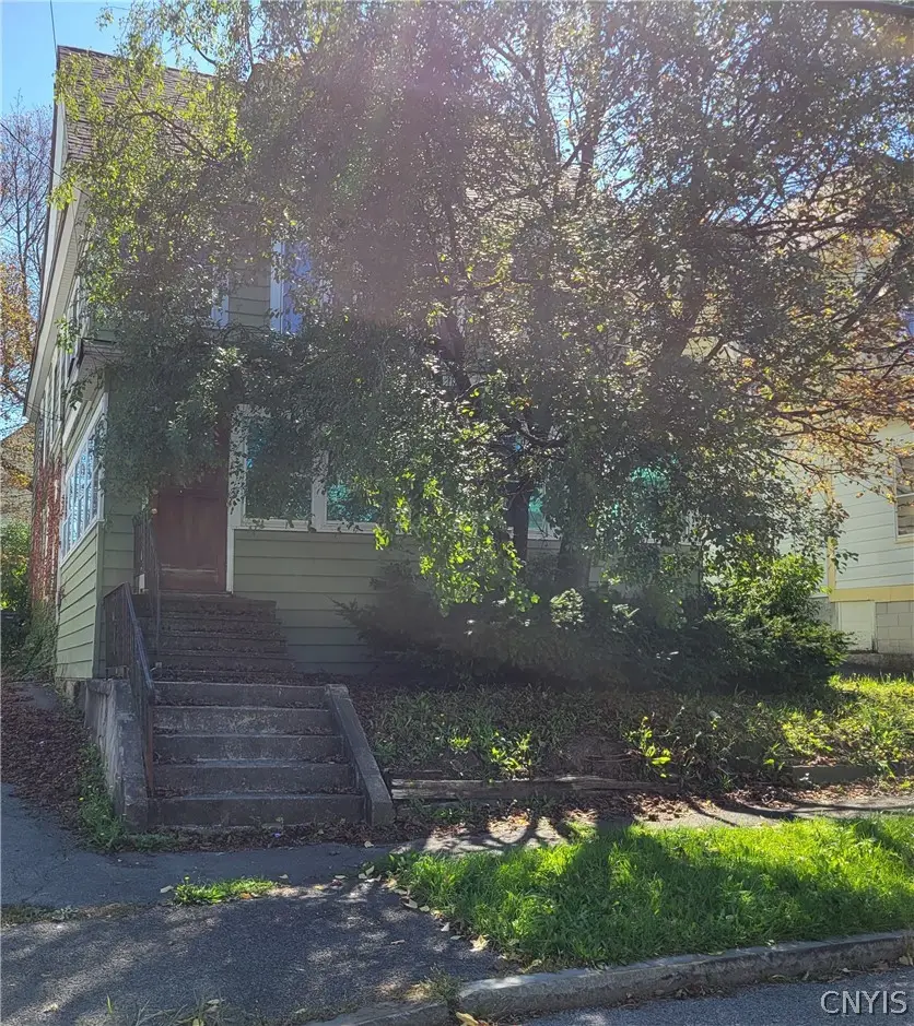 261 Bryant Avenue, Syracuse, NY 13204 - #2