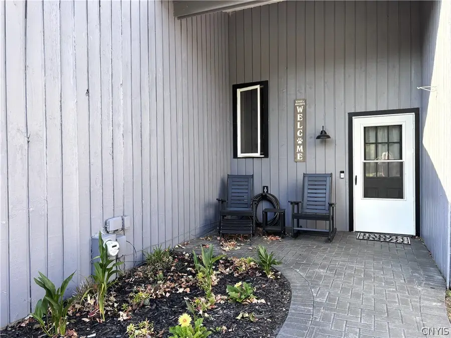 205 Golfcrest Circle, Baldwinsville, NY 13027 - #2