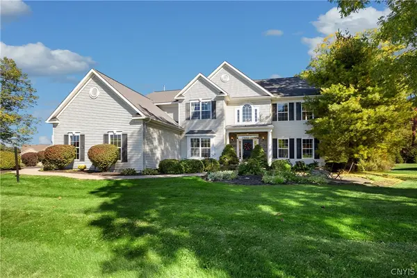 701 Front Royal Circle, Fayetteville, NY 13066