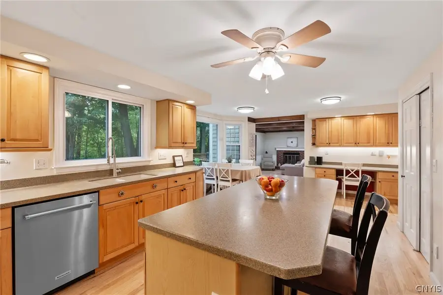 8763 Foxfire Ln, Baldwinsville, NY 13027 - #3