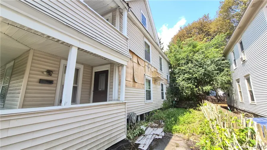1626 W Onondaga Street, Syracuse, NY 13204 - #2