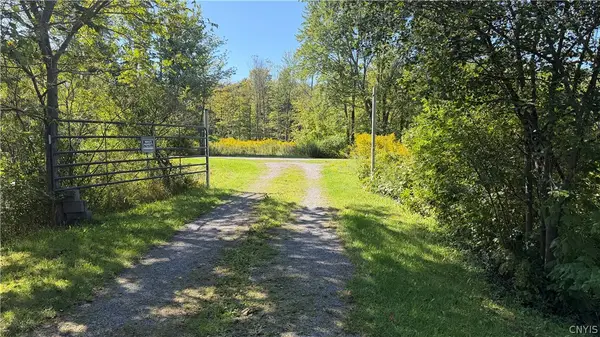 674 County Route 28, Pulaski, NY 13142