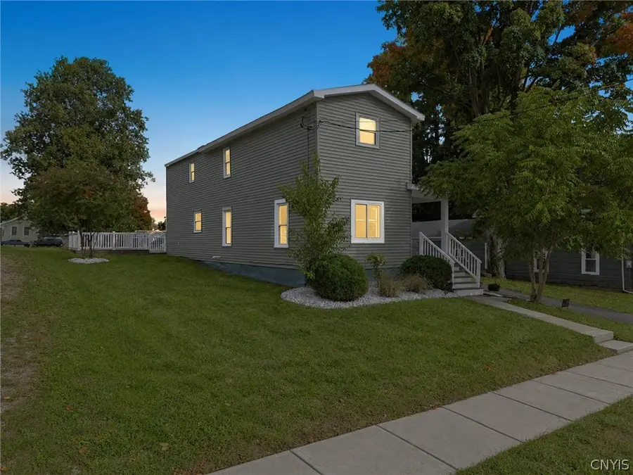 126 Pleasant Street, Canastota, NY 13032 - #3