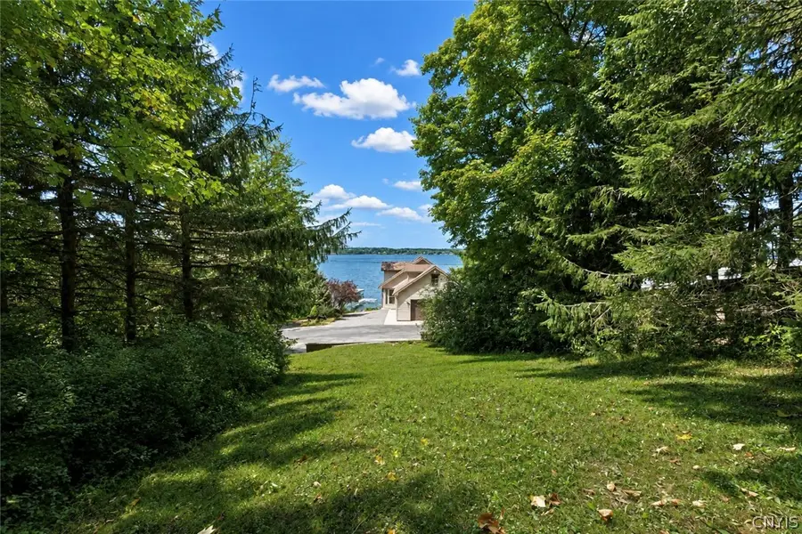 313 Waters Edge (fire Lane-9b), Auburn, NY 13021 - #2