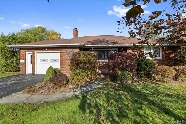 55 Hardwicke Drive, Syracuse, NY 13209
