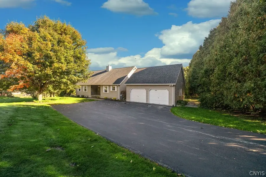 1527 Middle Road, Oneida, NY 13421 - #2
