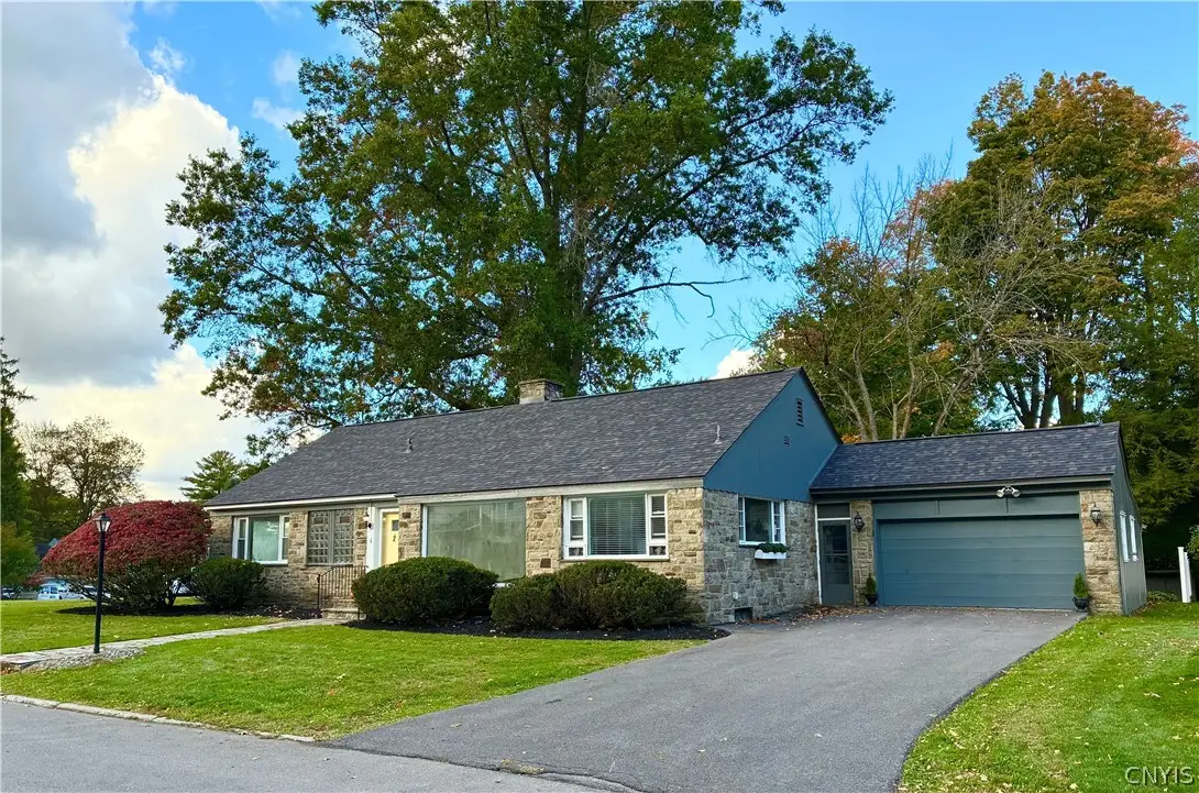1 Regent Court, Utica, NY 13501 - #1