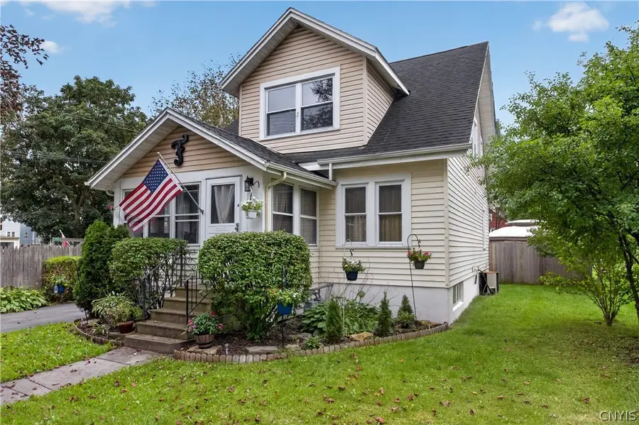101 W Irving Street, East Syracuse, NY 13057 - #2