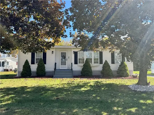 20 Applewood Boulevard, Clinton, NY 13323