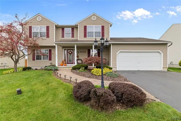 4045 Underbrush Trail, Liverpool, NY 13090