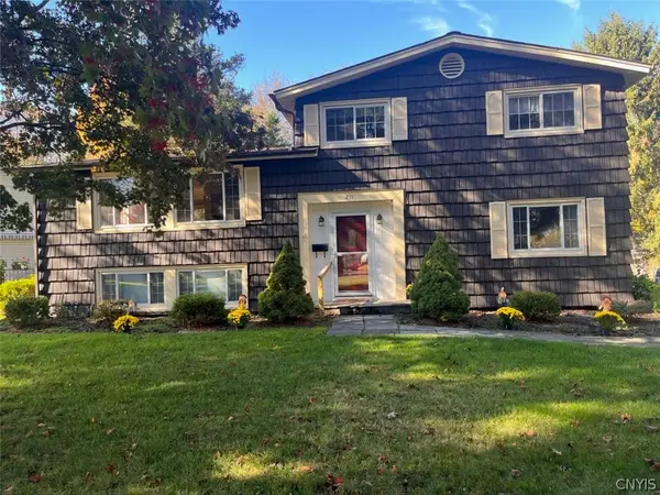 211 E Arbordale Road, Syracuse, NY 13219
