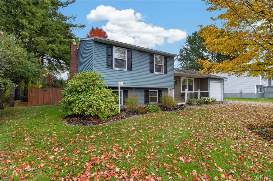 8312 Falcon Drive, Liverpool, NY 13090 - #3